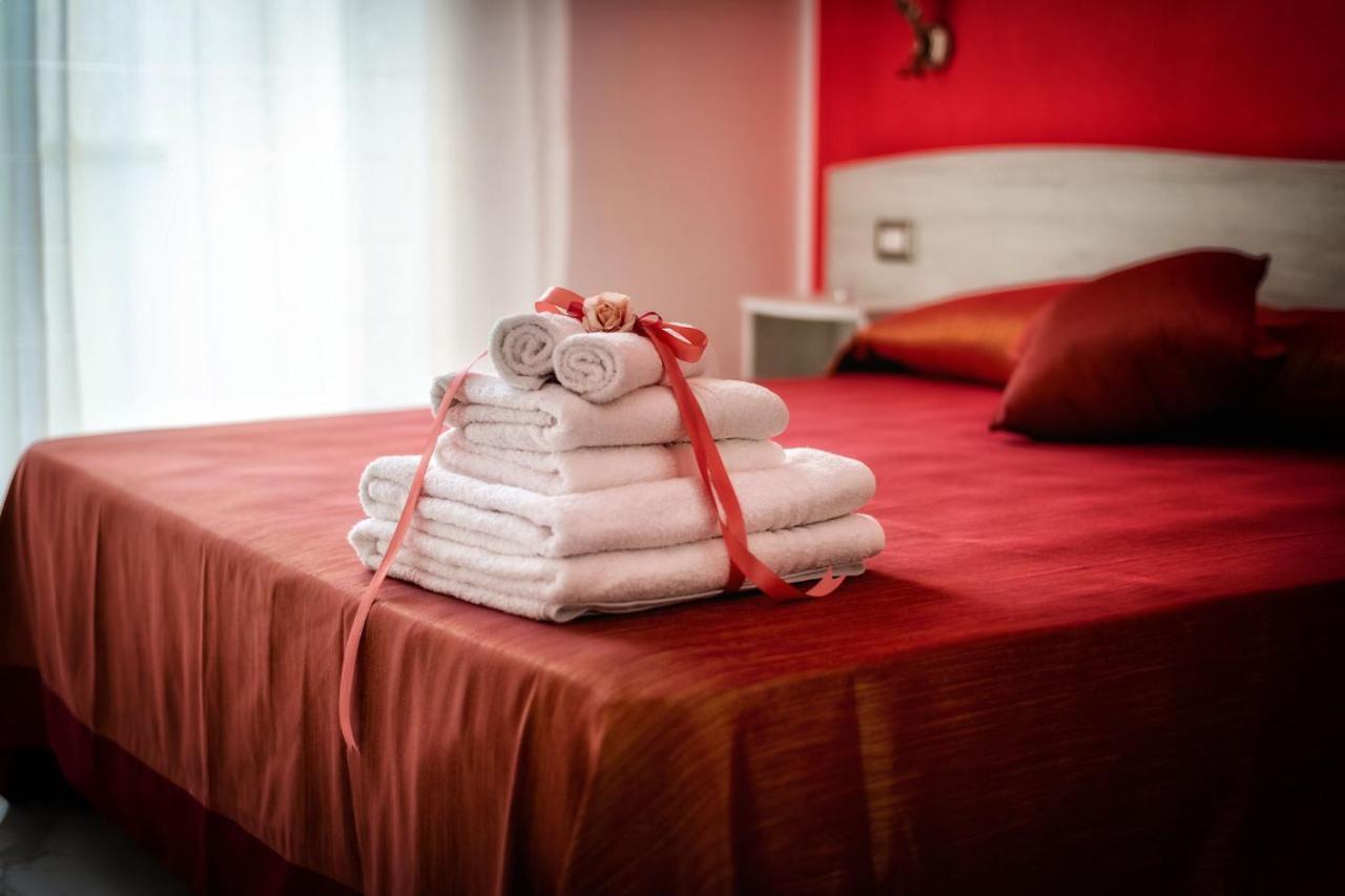 Bed and Breakfast Le Colonne Racale Exteriér fotografie